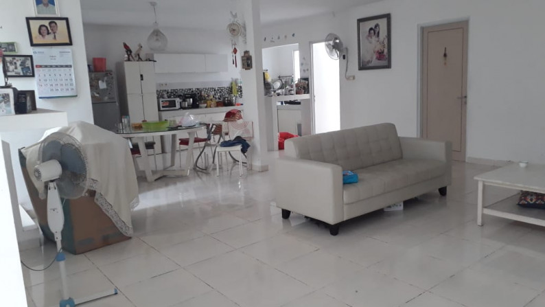 Rumah rapi siap huni di Kencana Loka