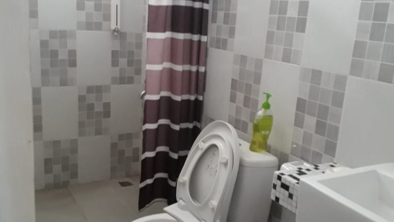 Rumah rapi siap huni di Kencana Loka