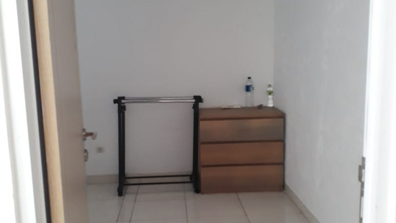 Rumah rapi siap huni di Kencana Loka