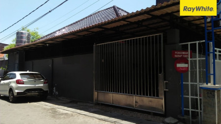 Rumah 1,5 lantai Dijual di Jalan Krembangan Baru, Surabaya