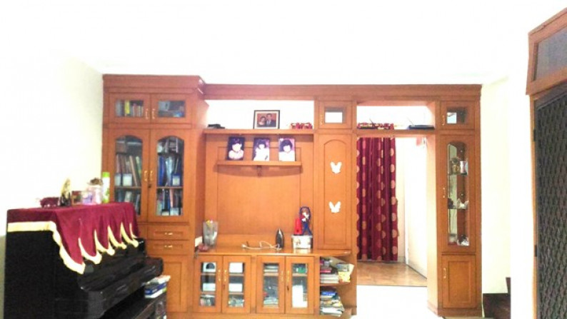 Rumah Cantiq siap huni 200m 2Lt harga 4M Nego sampai Deal #AM