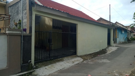 RUMAH TINGGAL SEDERHANA, DI KARANGLO, PURWOMARTANI, KALASAN