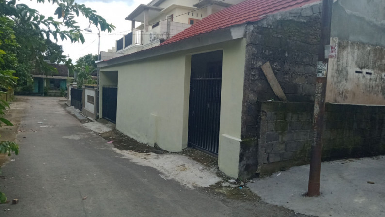 RUMAH TINGGAL SEDERHANA, DI KARANGLO, PURWOMARTANI, KALASAN