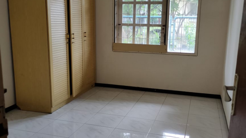 Rumah Dijual Darmo Baru Barat Sukomanunggal Surabaya