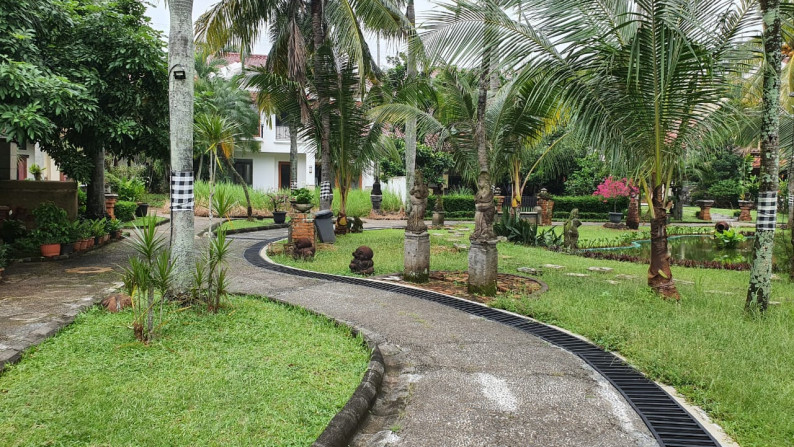 Rumah 2 Lantai Dalam Komplek Nyaman di Graha Cinere