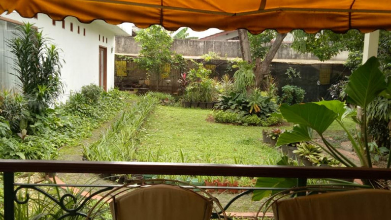 Dijual Rumah Arsi dan Nyaman di Pejaten Timur, Pasar Minggu Jakarta Selatan
