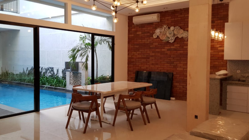 Sewa Rumah Mewah di Menteng Modern Minimalis