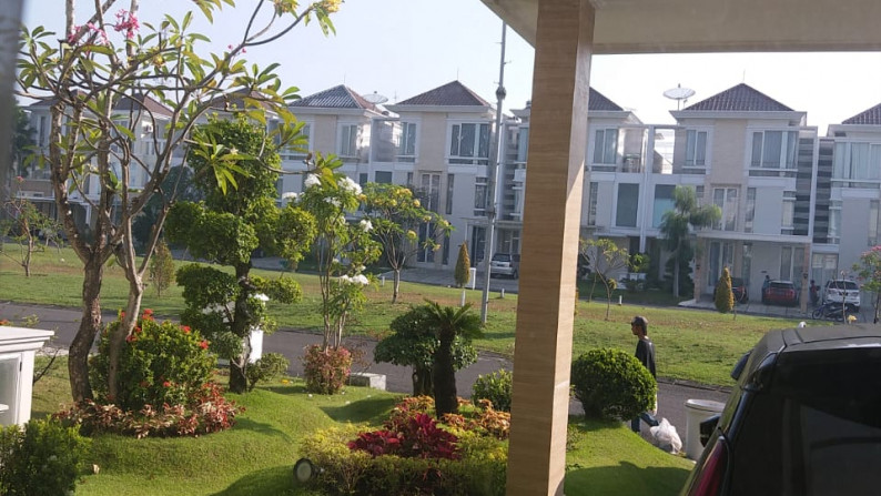 Rumah dijual Ritz Embassy Pakuwon Indah