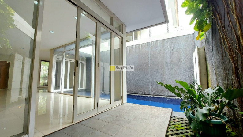 Rumah modern minimalis dalam town house di Bangka