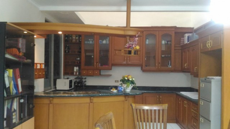 Rumah Cantiq siap huni 200m 2Lt harga 4M Nego sampai Deal #AM