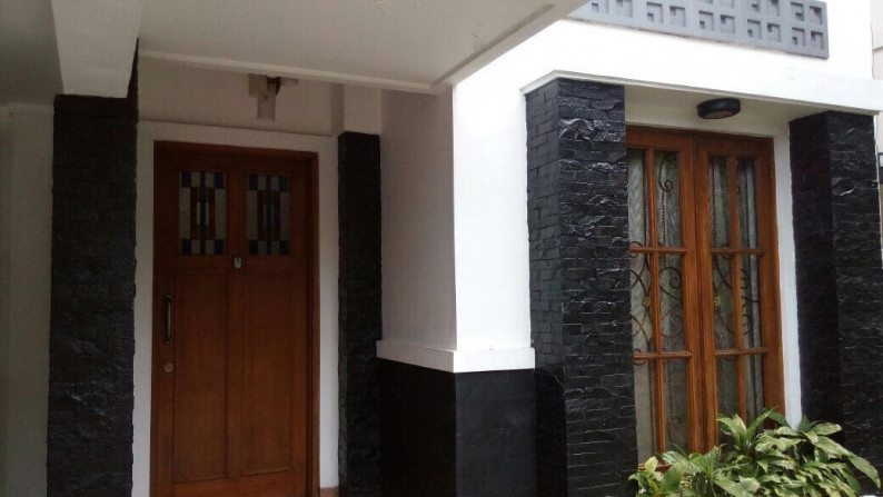RUMAH di KAWASAN ELITE BINTARO Menteng, Luas 204 Meter, Harga 4.350.000.000 NEGO #AM
