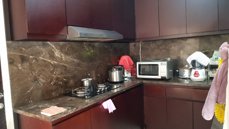 Turun harga rumah mewah di Virginia Lagoon