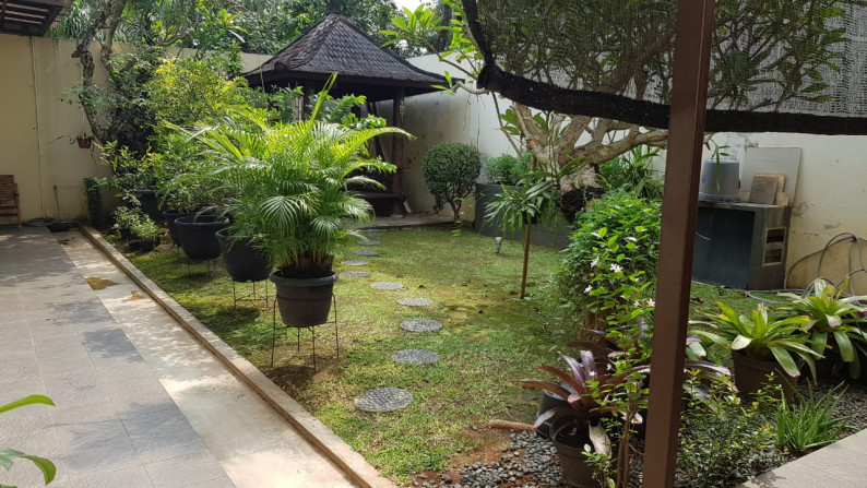 Turun harga rumah mewah di Virginia Lagoon