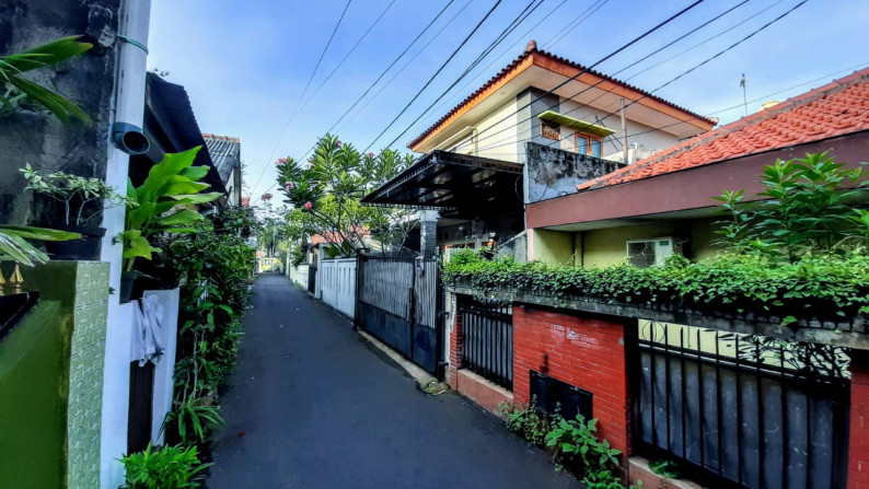 Rumah Bagus Di Kebon Baru, Tebet, DKI Jakarta