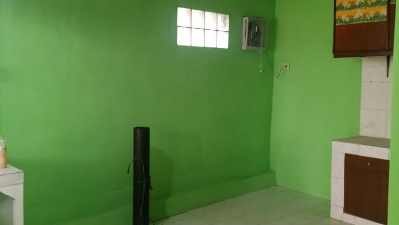 DIJUAL RUMAH BINTARO SEKTOR 5 SEMI FURNISHED SANGAT LUAS DAPAT DIKEMBANGKAN MENJADI KOS KOS-AN ATAU KONTRAKAN #AM