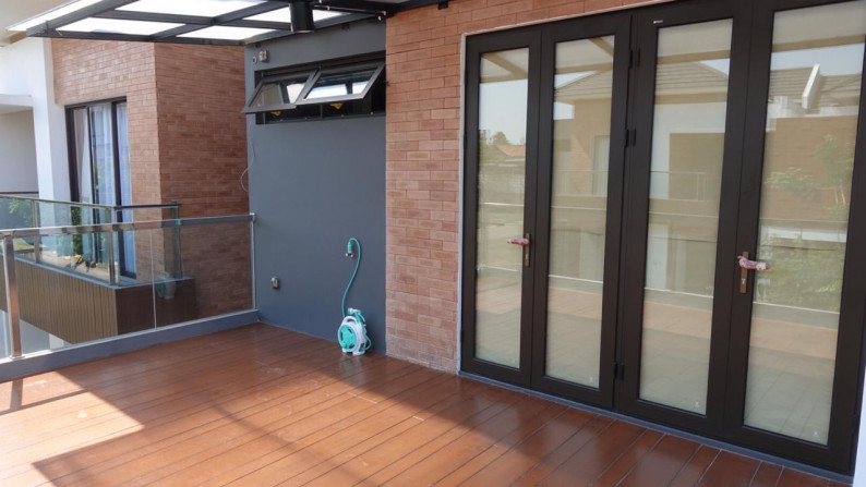 Rumah 2 Lantai FULL FURNISHED, di BINTARO Sektor 9, Luas 144 M, Harga 5,7 M. Nego.#AMTS