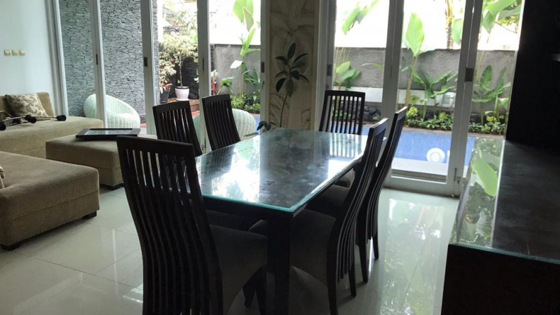RUMAH SIAP HUNI, SUDAH RENOV & FULLY FURNISHED DI BINTARO #JS