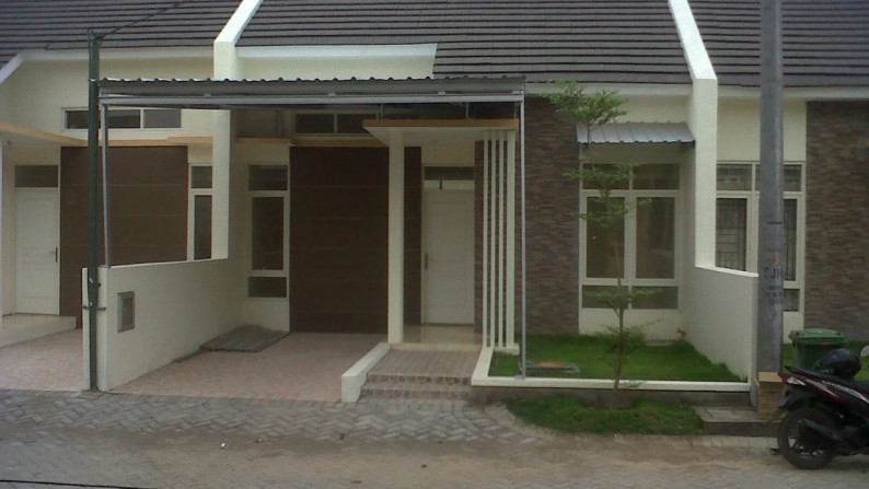 Rumah dijual Grand Royal Regency Sidoarjo