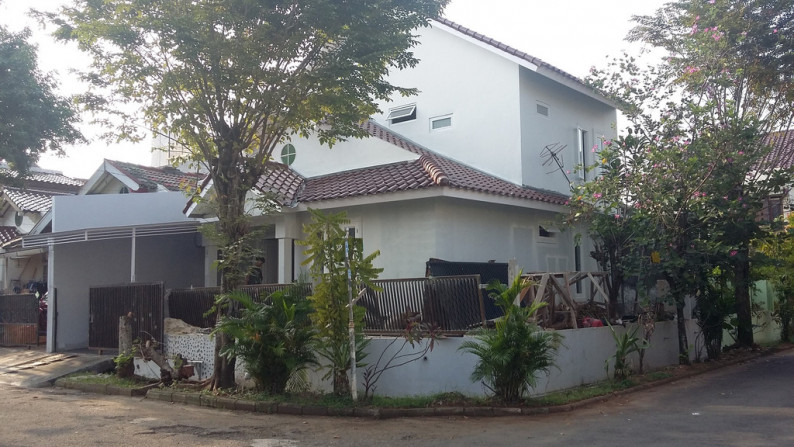 Rumah Cantik,dalam cluster  di Bintaro Jaya Sektor 9