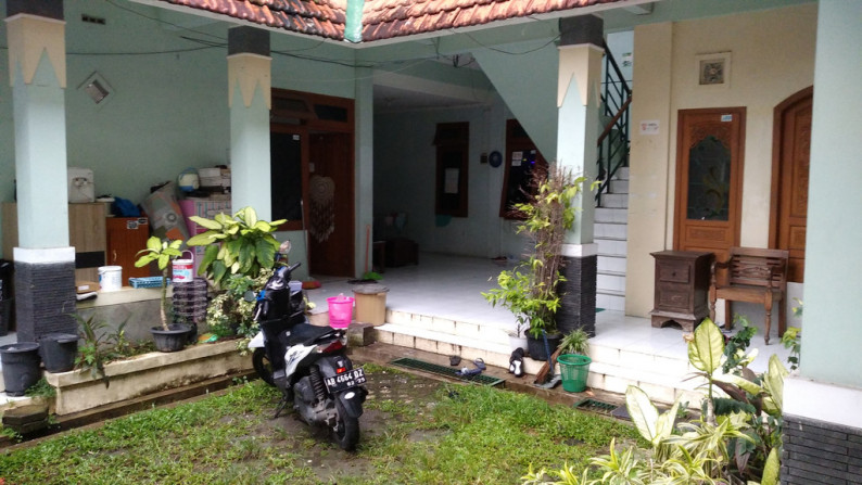 RUMAH KOST DI JL SETURAN 1, DEKAT DARI KAMPUS YKPN, YOGYAKARTA