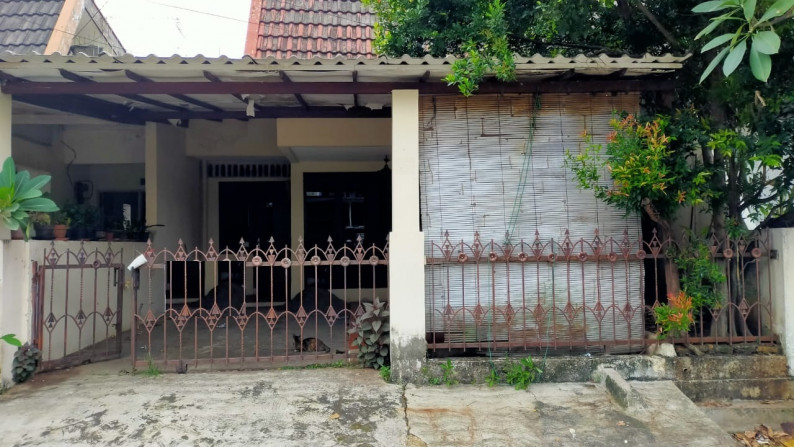Rumah siap huni di Bintaro Jaya 2