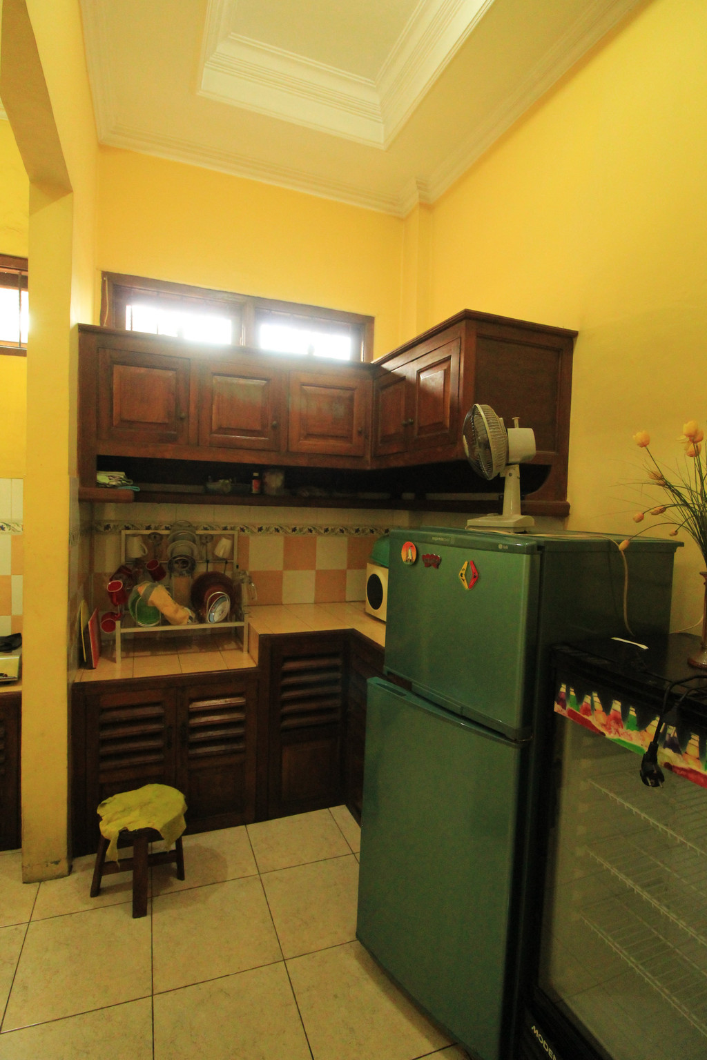 RUMAH 3LANTAI DAN RUMAH KOST, DI JL MANGGA DEKAT DARI RINGROAD, SLEMAN