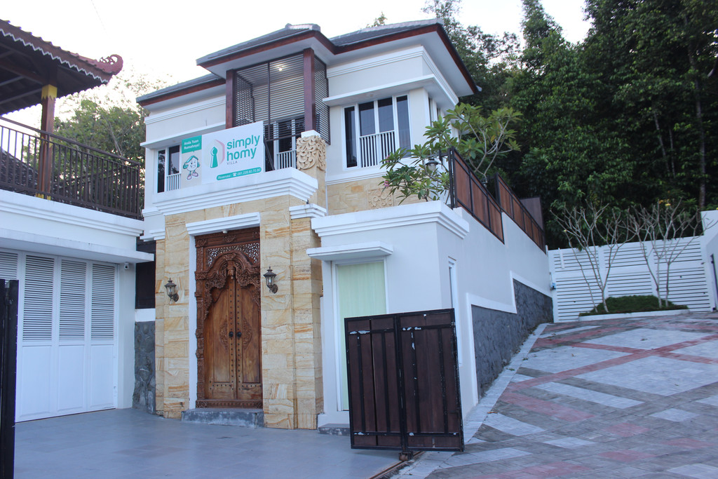 2 UNIT RESORT CANTIK GRAND BALE, BANGUNJIWO, BANTUL