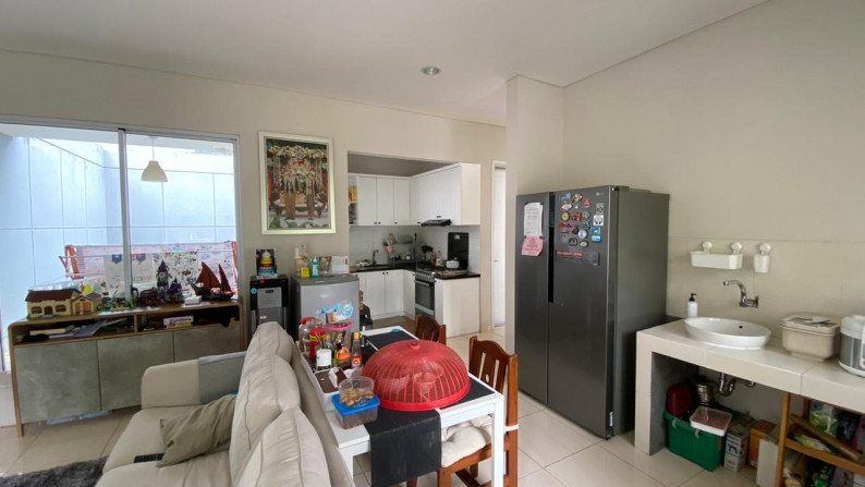 Rumah baru siap huni Anila house Vanya Park