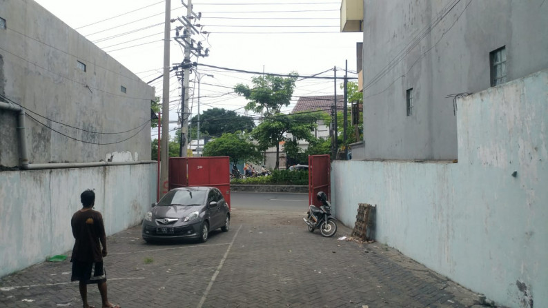 FOR RENT GUDANG Raya Sukomanunggal