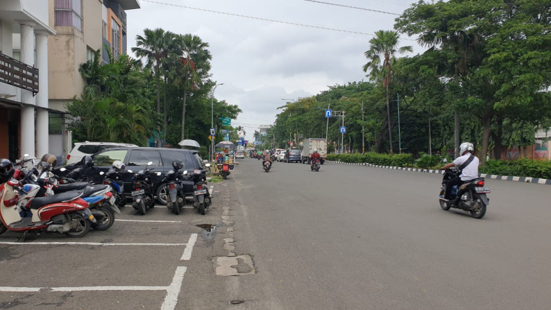 Ruko Siap Pakai Hibrida Raya Kelapa Gading