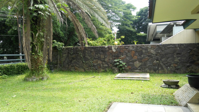 DIJUAL RUMAH VILLA DI PUSAT KOTA BOGOR SERBA ADA DAN TERLENGKAP TERSEDIA SEGALA KEBUTUHAN ANDA #AMAO