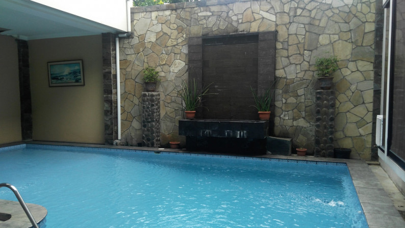 DIJUAL RUMAH BOGOR CANTIK, AMAN, ADEM DAN INDAH MEMPESONA KOLAM RENANG KEREN #AMAO