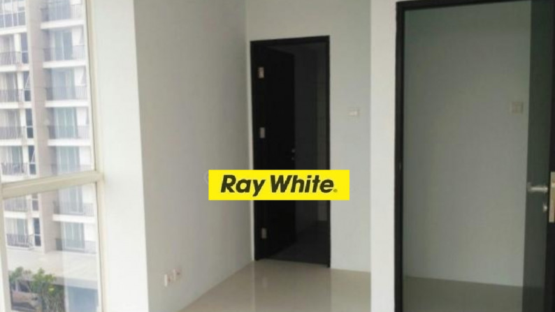 Apartemen LEXINGTON RESIDENCE 2 BedRoom, With Private Lift, Luas 85 M, Lantai 7, HARGA, 2,8 M, NEGO.#AM