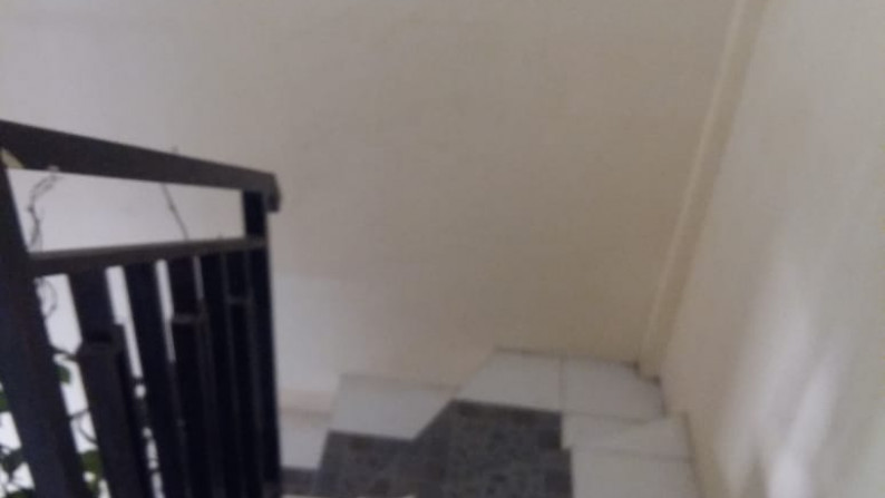 RUMAH TINGGAL 2LANTAI, JL WATES KM 9, DEKAT PERUM GREEN KUANTAN RESIDENCE