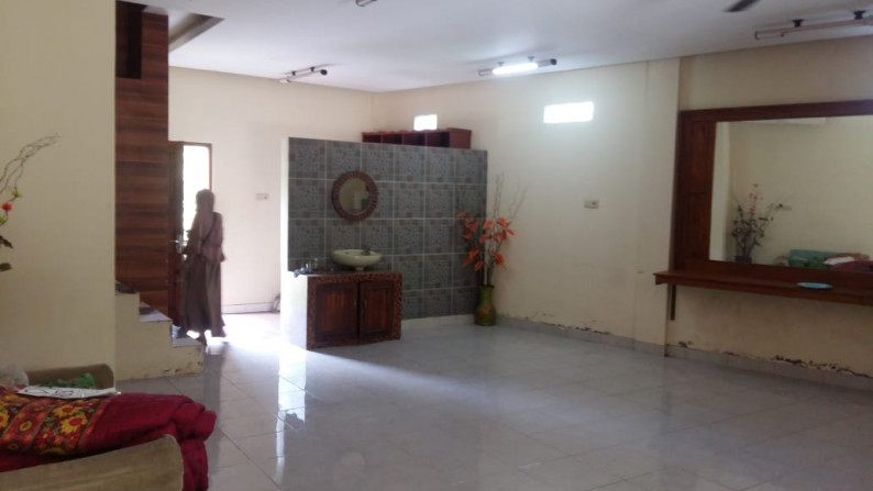 RUMAH TINGGAL 2LANTAI, JL WATES KM 9, DEKAT PERUM GREEN KUANTAN RESIDENCE