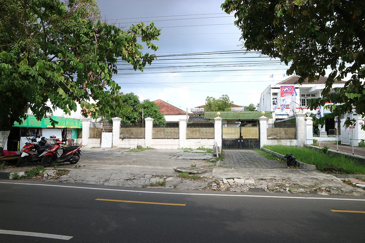 RUMAH LUAS DI TENGAH KOTA JOGJA, JL BRIPDA TUT HARSONO, MUJA MUJU