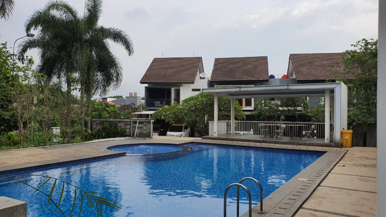 Hot Sale Rumah Nyaman Siap Huni dikawasan Bintaro