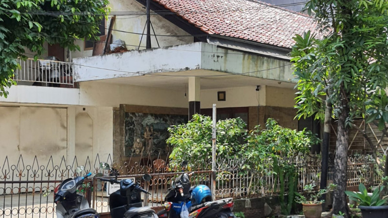 Rumah Jl. Sangihe Roxy