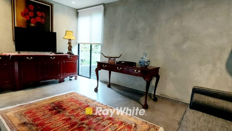 Rumah Modern Di Villa Cinere Mas