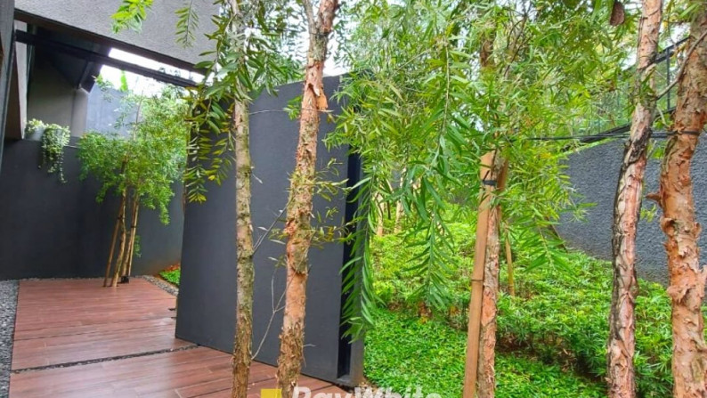 Rumah Modern Di Villa Cinere Mas