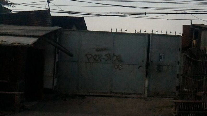 Gudang dan Kavling lokasi Pinggir Jalan dan Ramai *0086-HOS*