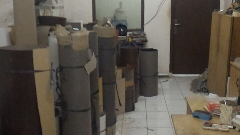 Gudang dan Kavling lokasi Pinggir Jalan dan Ramai *0086-HOS*