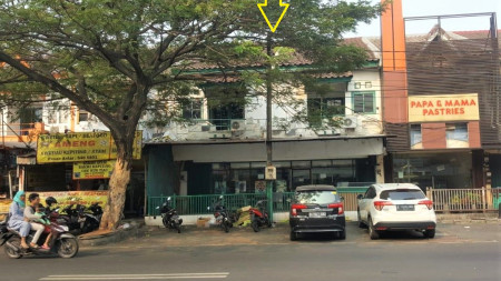 Ruko Gandeng 2, siap pakai, lokasi ramai dan akses mudah *0052-DEIHOS*