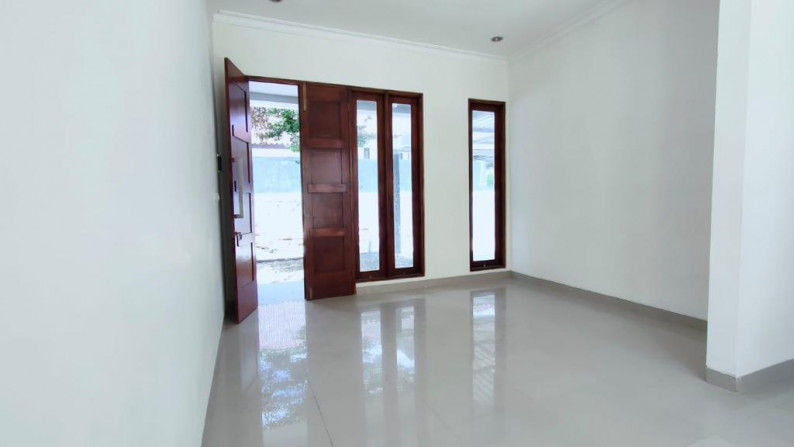 RUMAH MODERN MINIMALIS SIAP HUNI, UTARA JOGJA BAY, WEDOMARTANI, SLEMAN