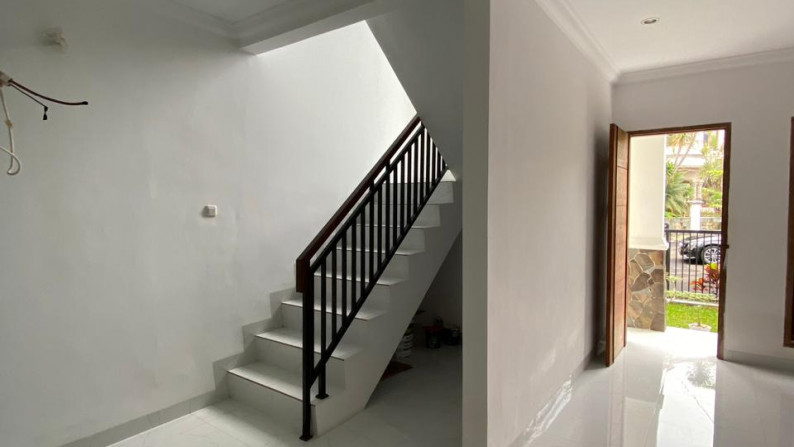 Rumah Mewah Bangunan Baru Di Bintaro #NV