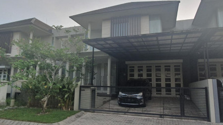 Rumah Disewakan Graha Family Surabaya