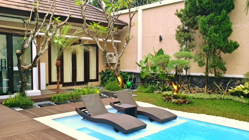 Rumah MEWAH, COZY, dan Hunian Asri @Graha Taman, Bintaro