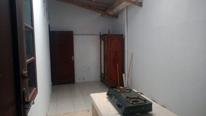 RUMAH TINGGAL DI PURIMAS BANDARA DEKAT SD KANISIUS KADIROJO
