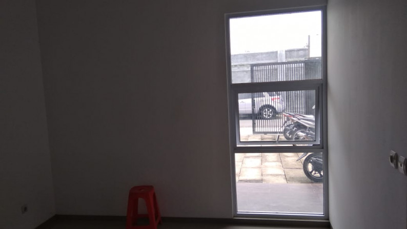 RUMAH TINGGAL, DI KRAGILAN, DEKAT SINDU KUSUMA EDUPARK, TEGALREJO, YOGYAKARTA