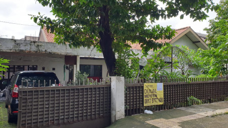 Rumah Raya Kedondong, Rawamangun, Luas 577m2